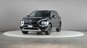     Mitsubishi Outlander LE Premium 360CAM* BLINDSPOT* KEYLESS* PANO* 