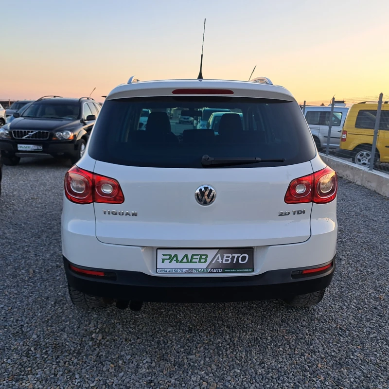 VW Tiguan 2.0 TDI* 4 MOTION* ОТЛИЧЕН!* , снимка 7 - Автомобили и джипове - 48880923