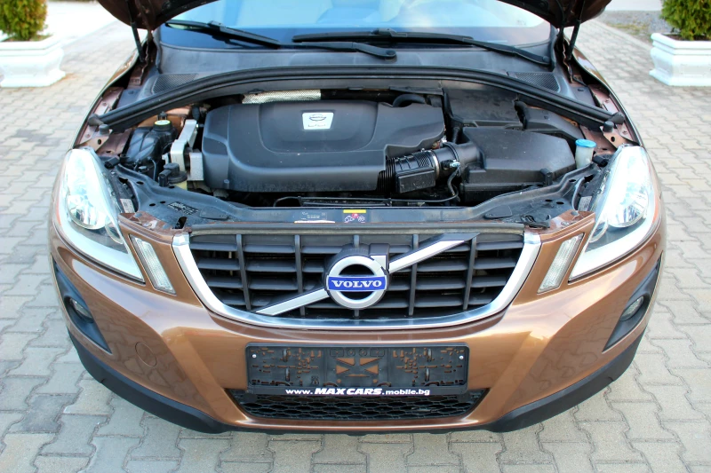 Volvo XC60 2.4D ЛИЗИНГ, снимка 8 - Автомобили и джипове - 51610487