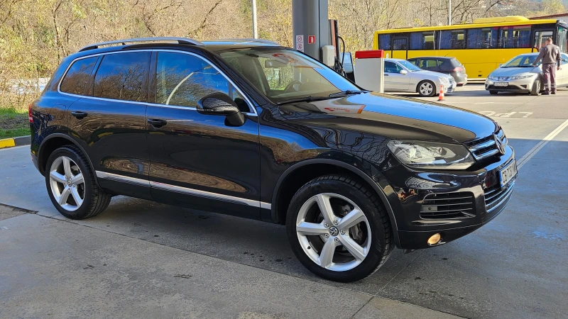 VW Touareg 3.0 Navig/Klimatronik/Avtomat/Facelift, снимка 7 - Автомобили и джипове - 52716930