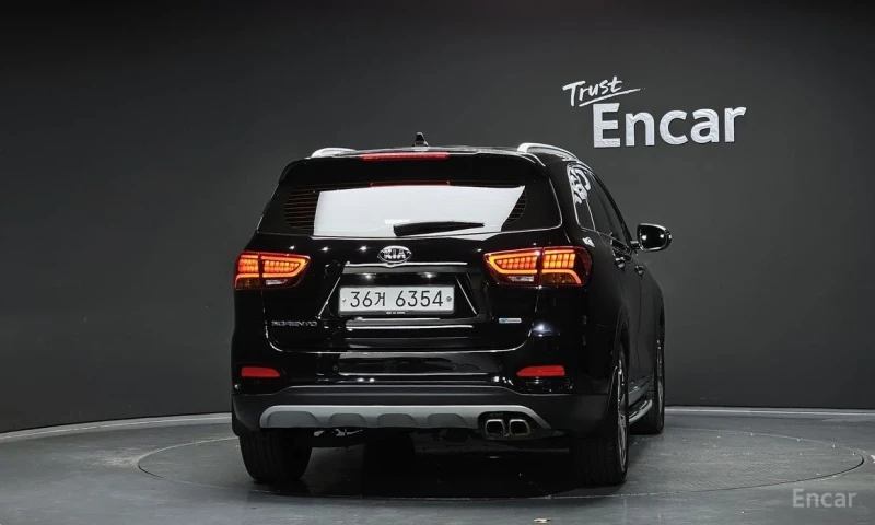 Kia Sorento, снимка 4 - Автомобили и джипове - 52907487