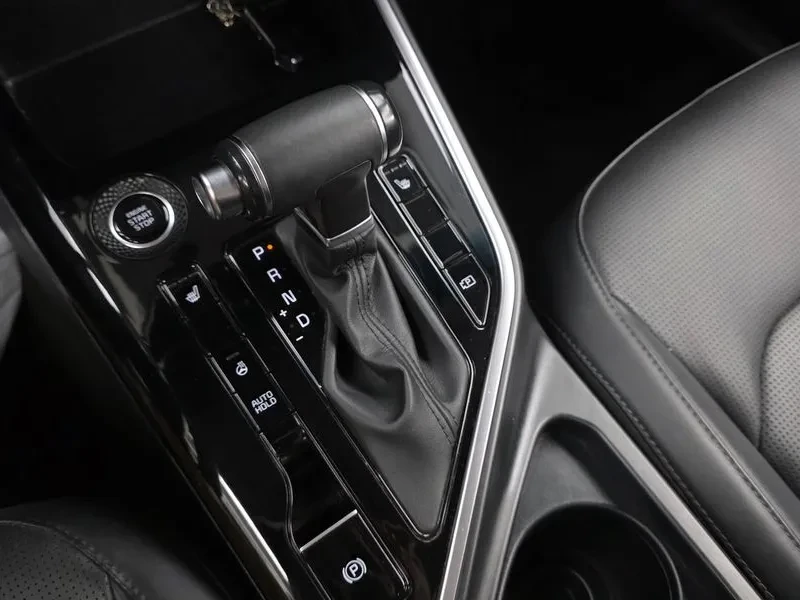 Kia Niro  Trendy, снимка 9 - Автомобили и джипове - 56531780
