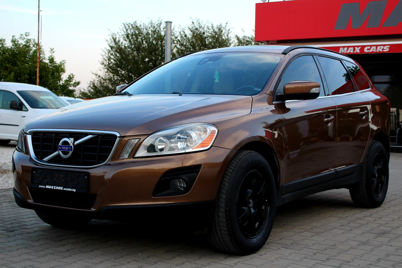 Volvo XC60 2.4D ЛИЗИНГ, снимка 1