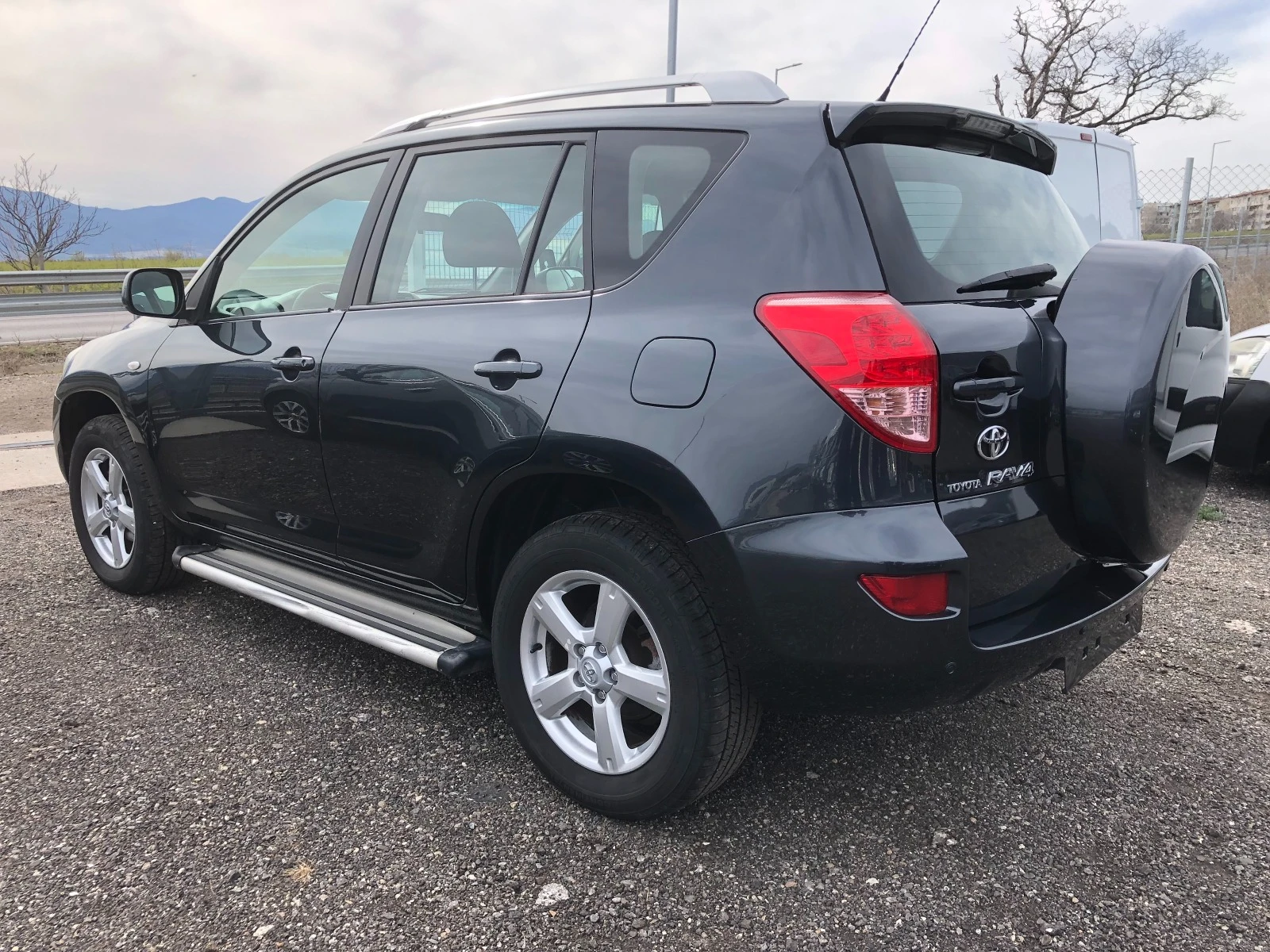 Toyota Rav4 2.2 136hp 6 SPEED - изображение 5