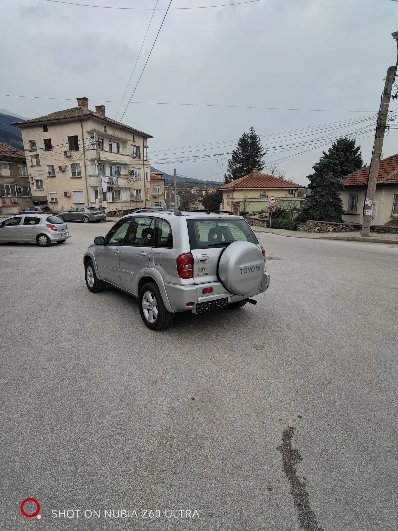 Toyota Rav4 D4D - изображение 4