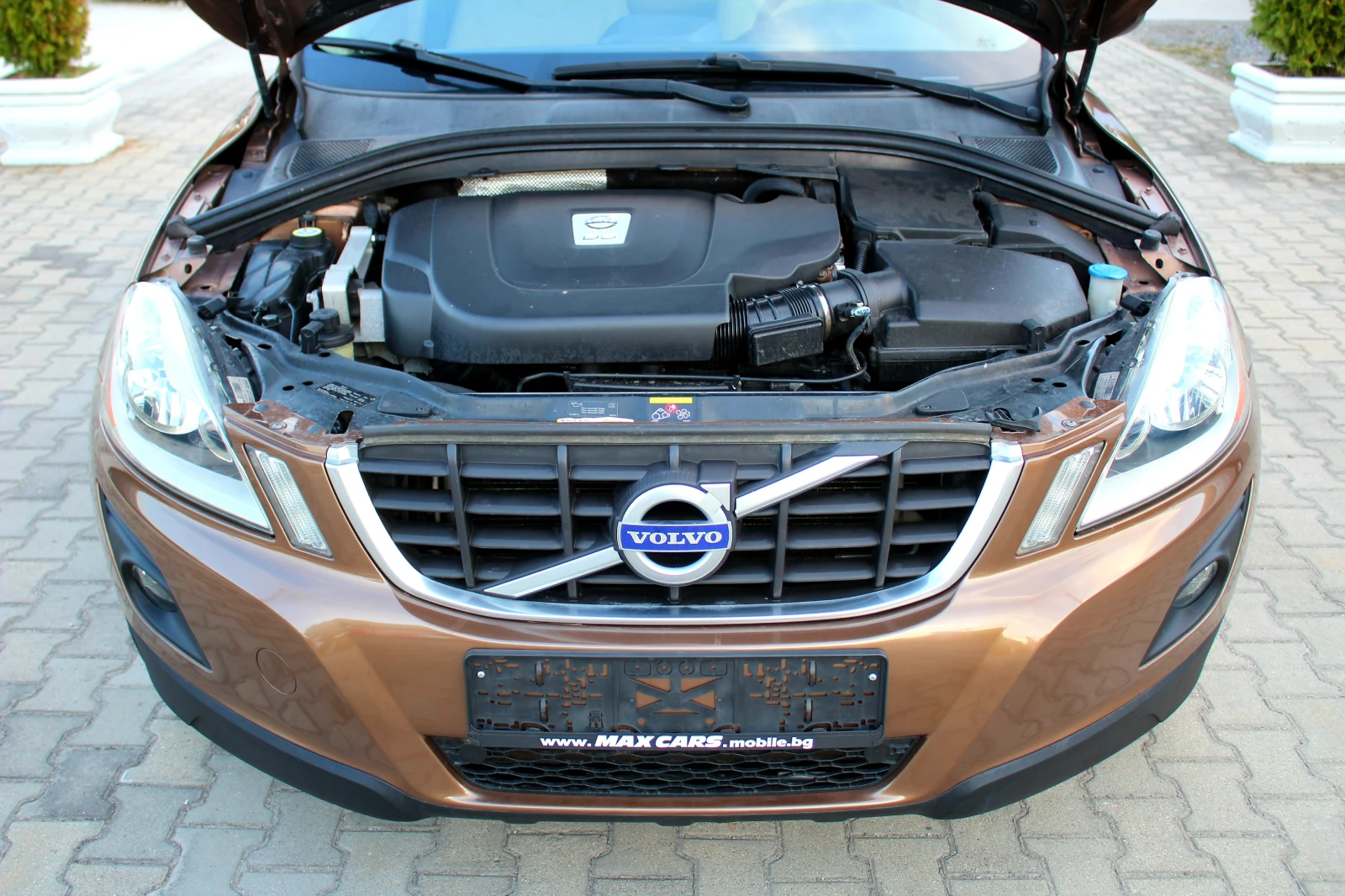 Volvo XC60 2.4D ЛИЗИНГ - изображение 8