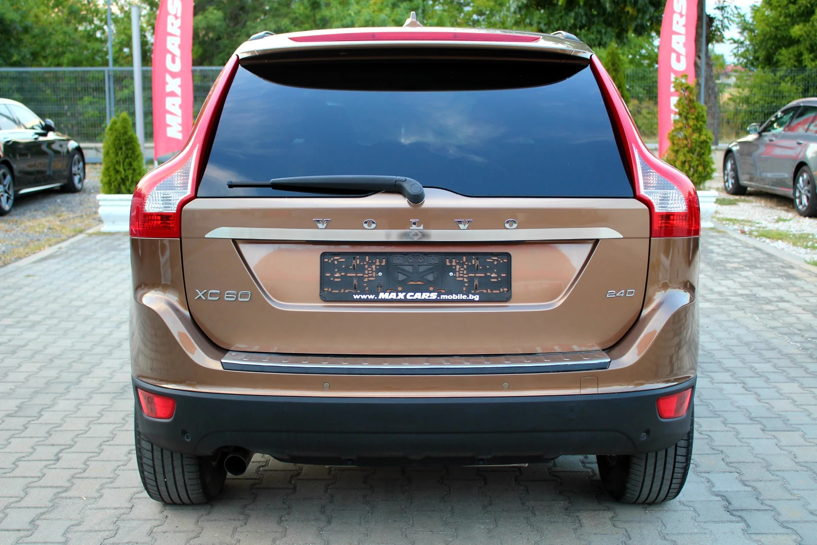 Volvo XC60 2.4D ЛИЗИНГ - изображение 6