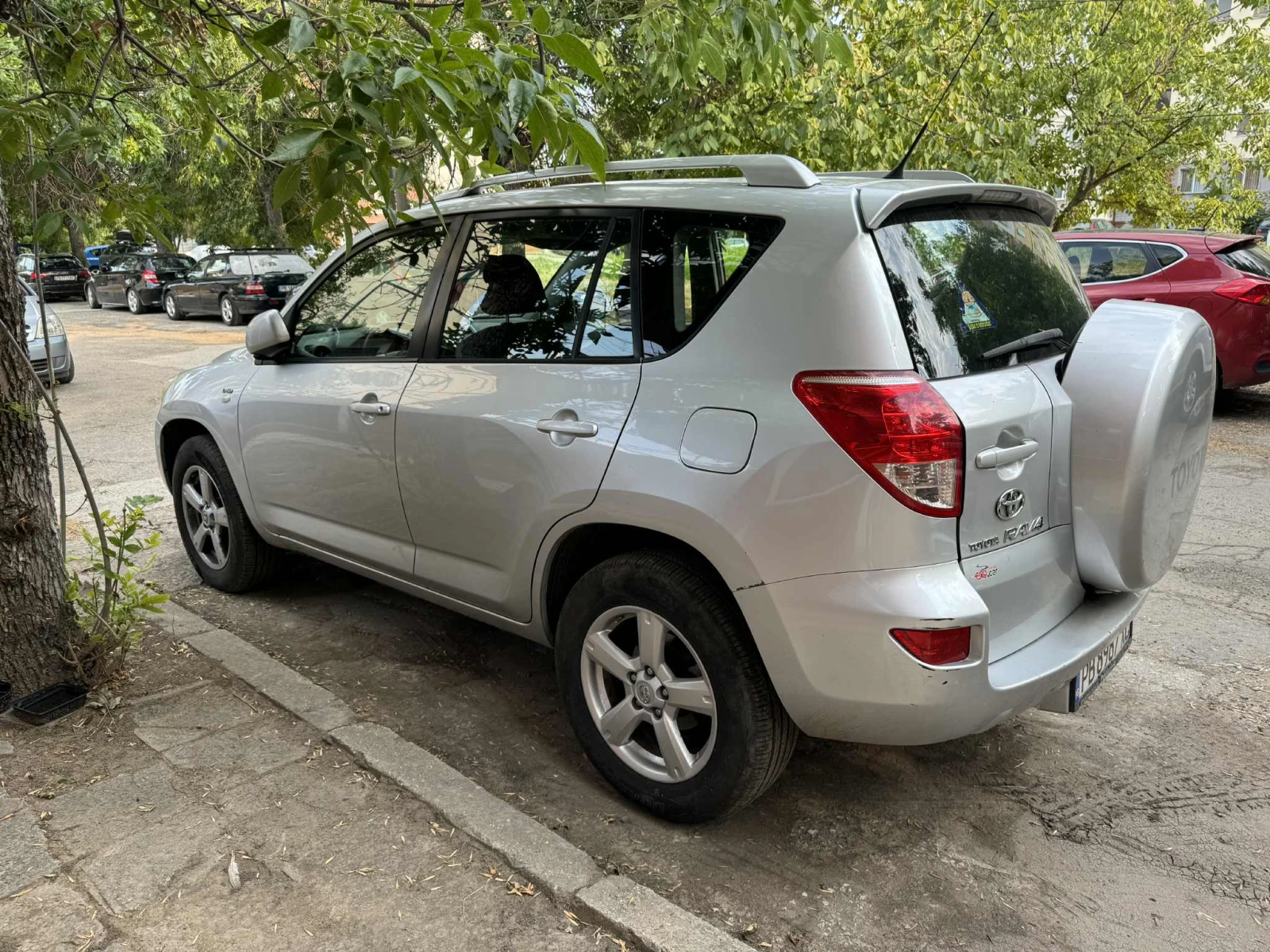 Toyota Rav4  - изображение 2