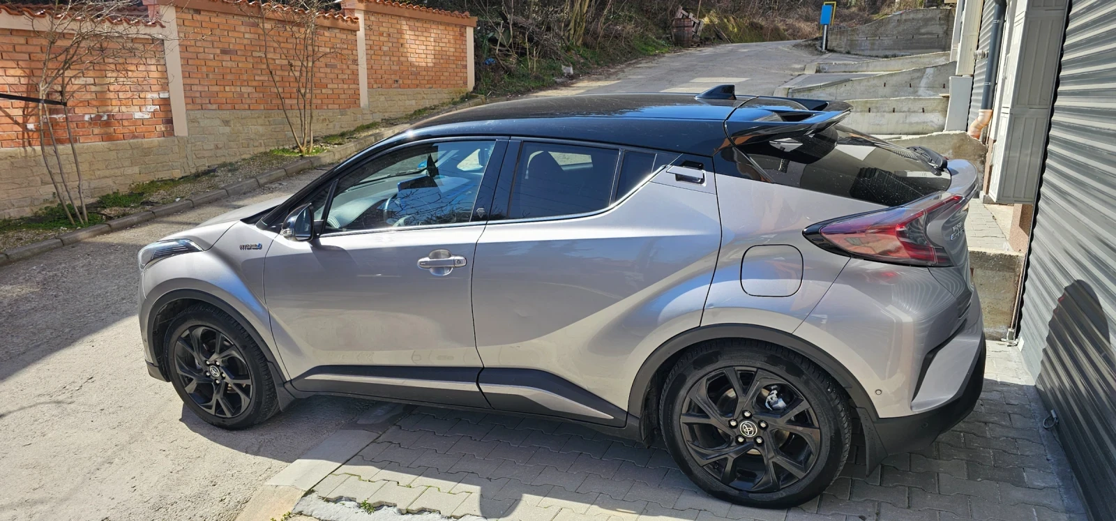 Toyota C-HR 1.8 HYBRID, LPG, LAUNCH EDITION, снимка 6 - Автомобили и джипове - 53962739