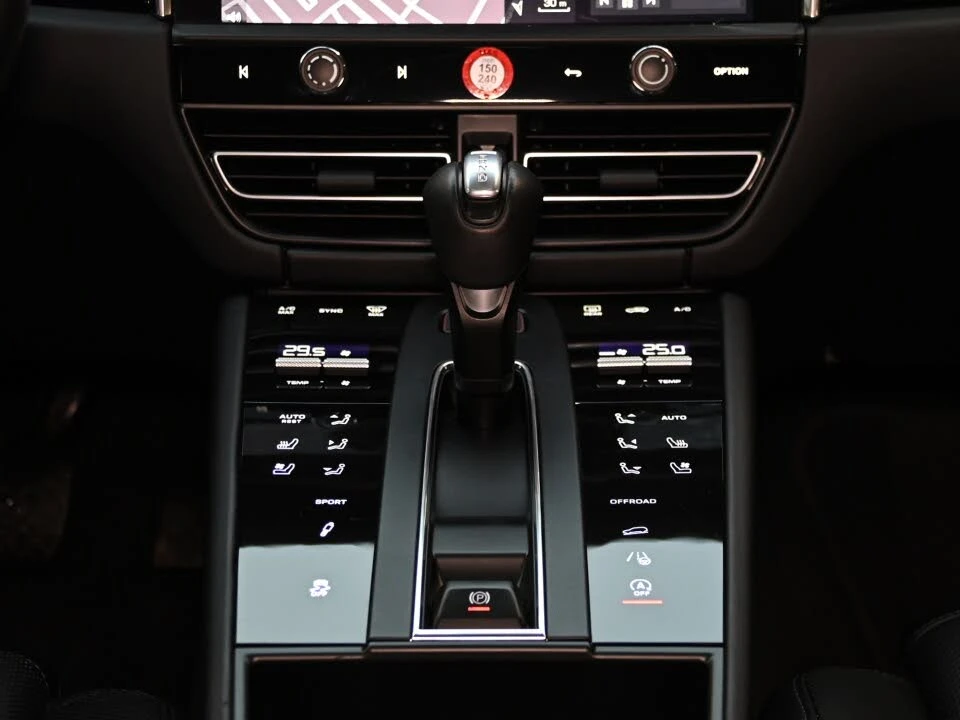 Porsche Macan S* AWD* , снимка 12 - Автомобили и джипове - 53964651