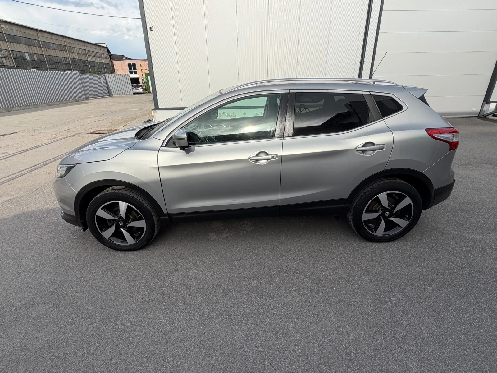 Nissan Qashqai 1.6 131ks evro6 182000km FYL Ekstri | Mobile.bg � ����������� 2