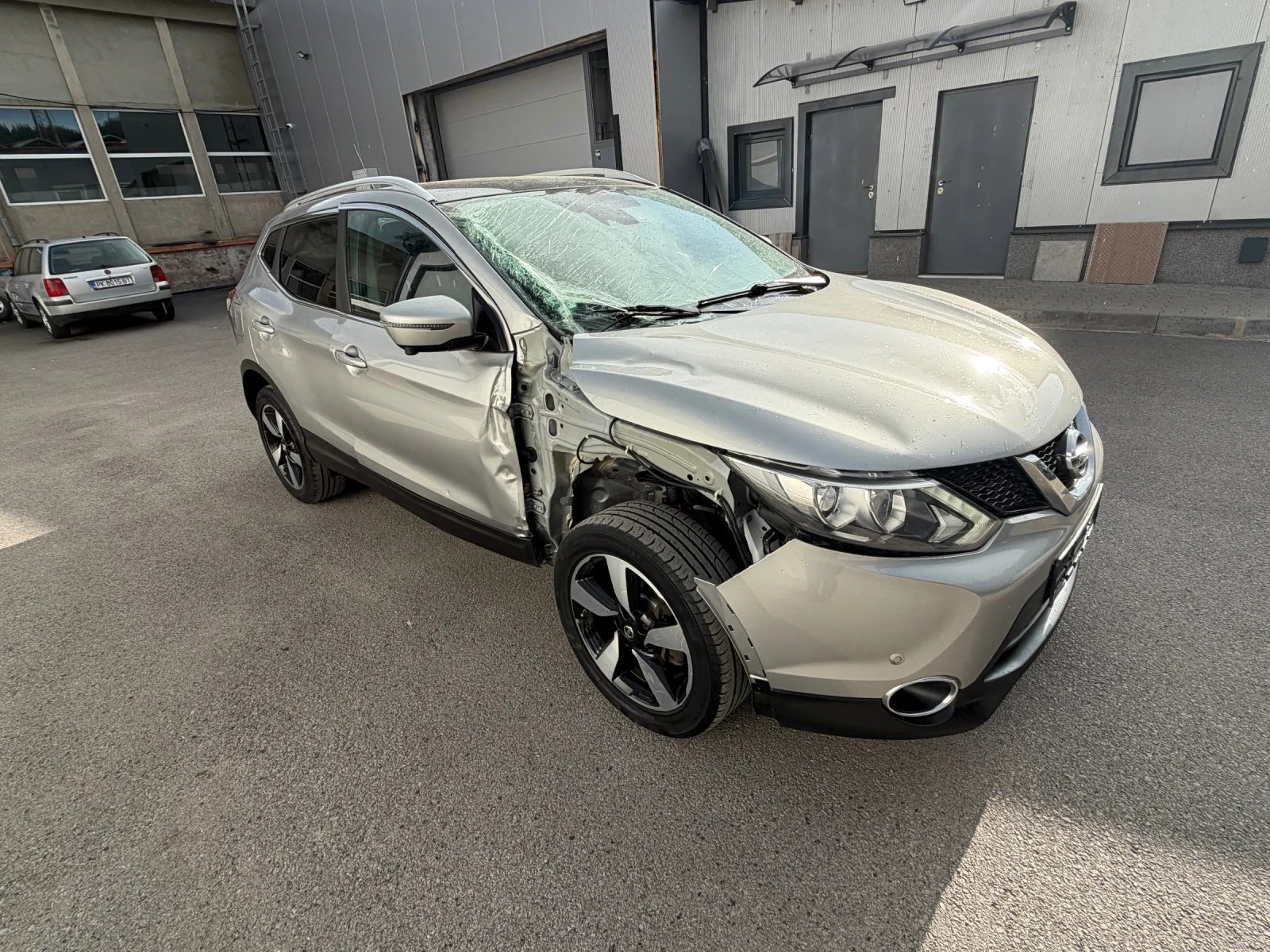 Nissan Qashqai 1.6 131ks evro6 182000km FYL Ekstri | Mobile.bg � ����������� 15