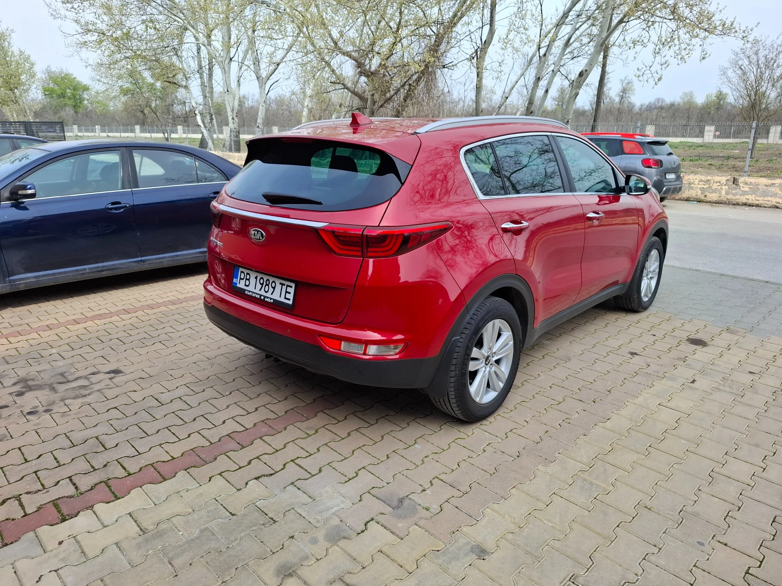 Kia Sportage 1.6  GDI , снимка 4 - Автомобили и джипове - 54834721