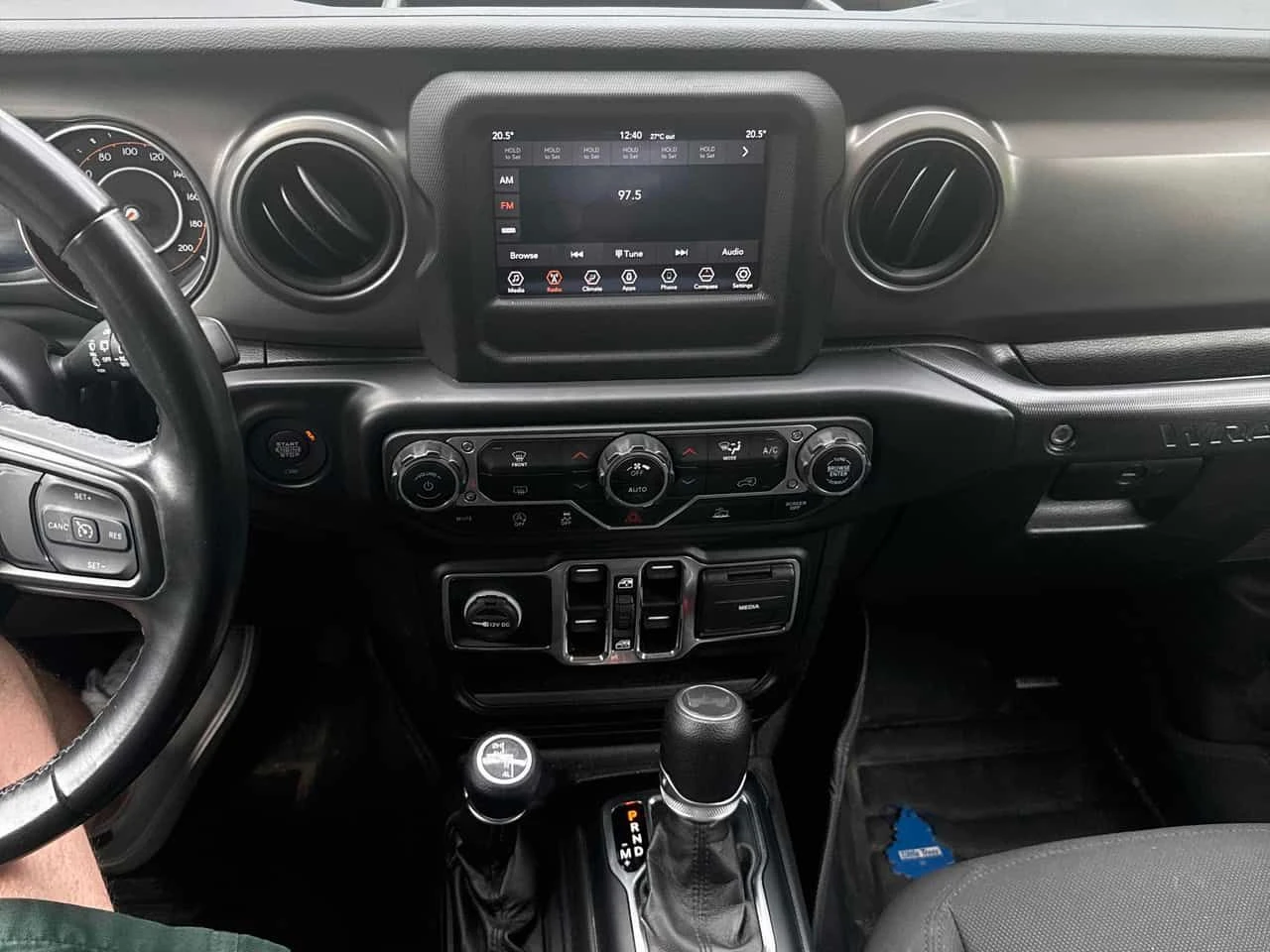 Jeep Wrangler * Unlimited Sport * CARFAX * ��� ������������ ���� | Mobile.bg � ����������� 9