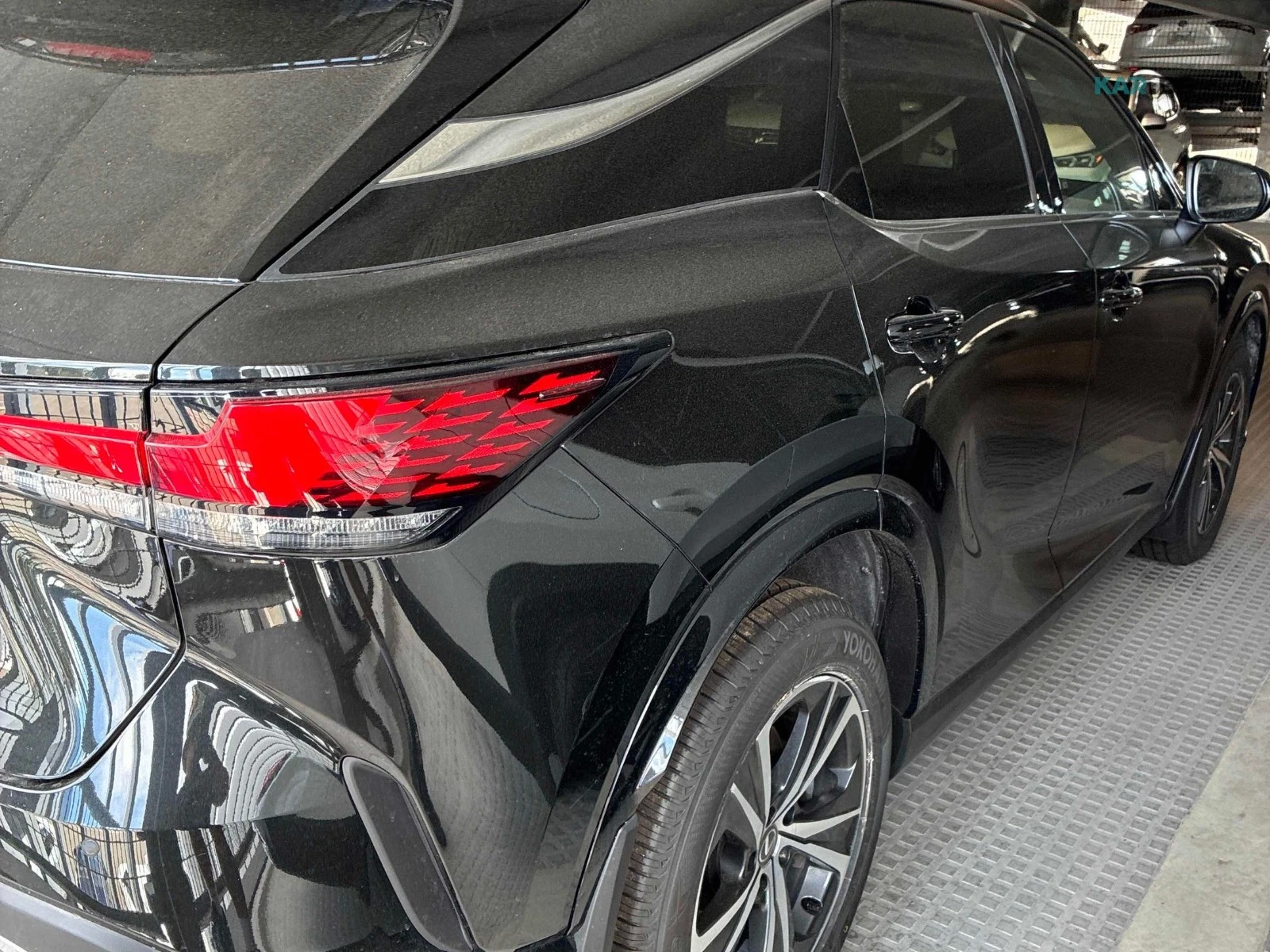 Lexus RX 350 ПОДГРЕВ* ОБДУХ* СЛ.ЛЕНТИ* 360, снимка 4 - Автомобили и джипове - 54945402