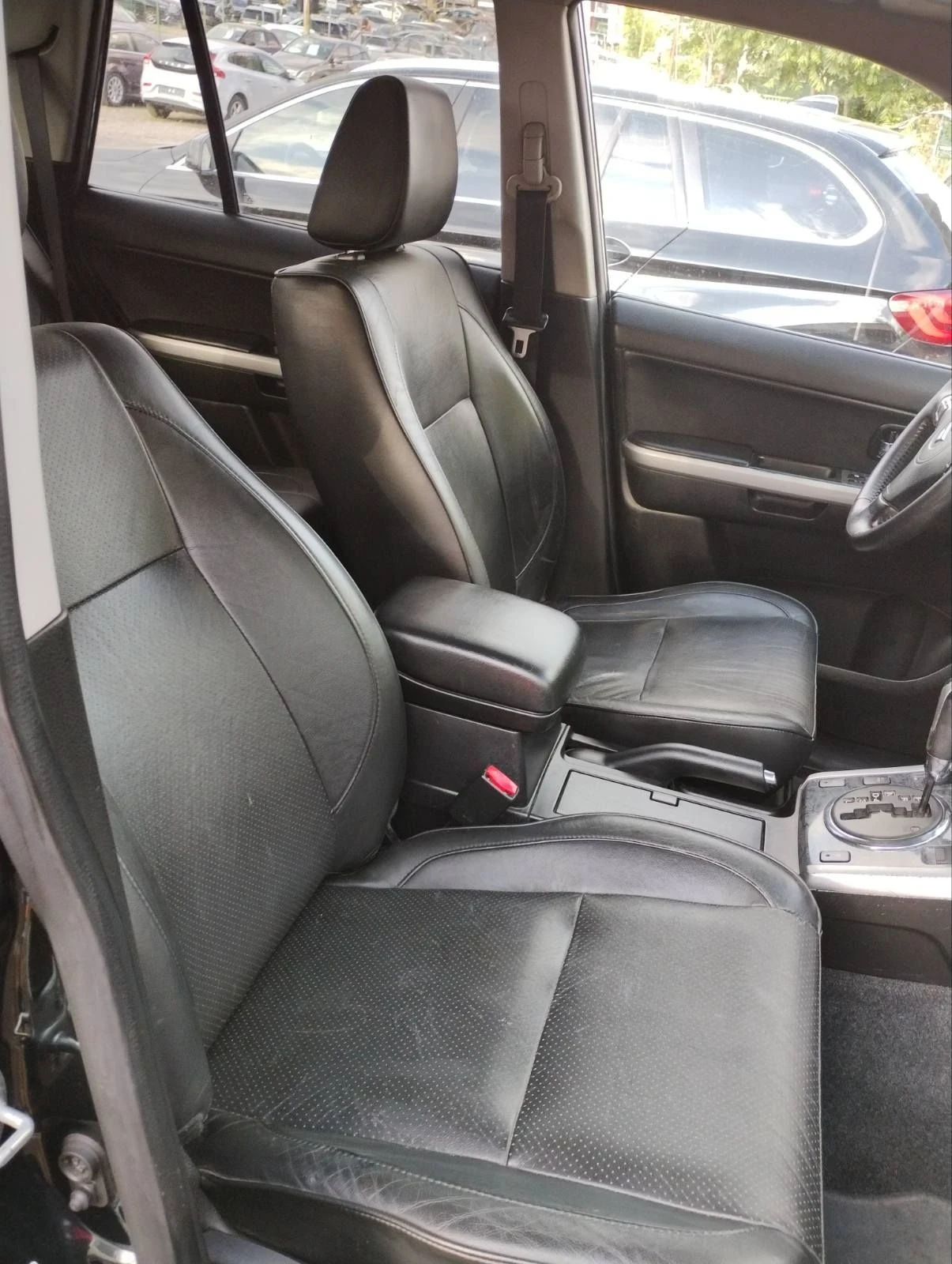 Suzuki Grand vitara 3.2 V6 AUTOMAT , снимка 10 - Автомобили и джипове - 56154355