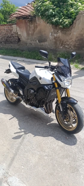  Yamaha FZ8