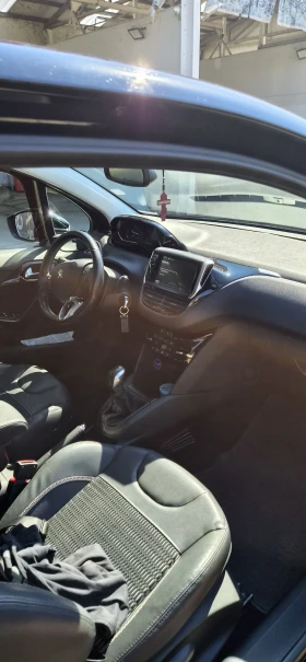 Peugeot 208, снимка 8