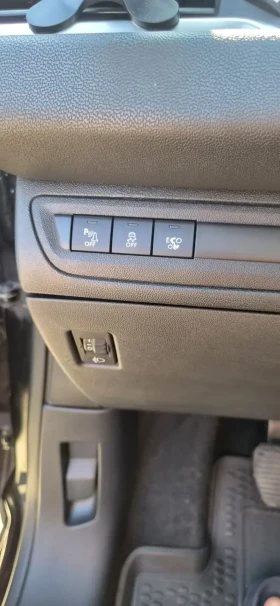Peugeot 208, снимка 14