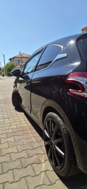 Peugeot 208, снимка 7