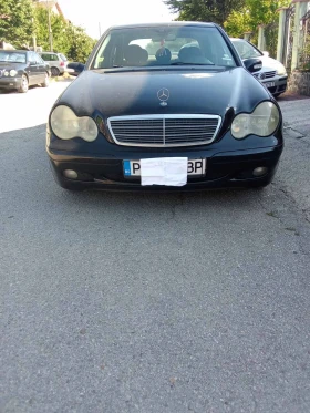 Mercedes-Benz C 220, снимка 1