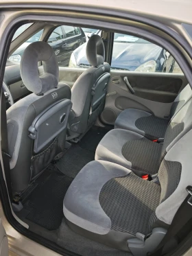 Citroen C4 Picasso 1.8I ГАЗ , снимка 7