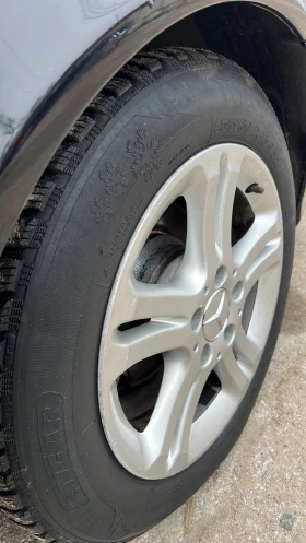 Mercedes-Benz E 220 220CDI. 170kc. AUTOMATIC , снимка 9 — Bazar.bg Mercedes-Benz E 220 220CDI. 170kc. AUTOMATIC , снимка 9