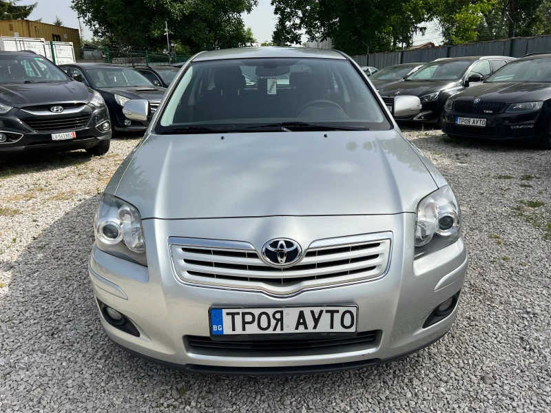 Toyota Avensis 2.0* Facelift* * , снимка 2 - Автомобили и джипове - 46160833