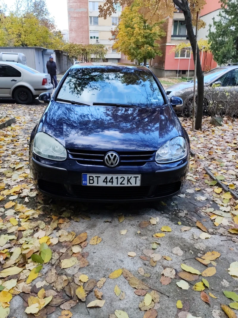 VW Golf, снимка 1 - Автомобили и джипове - 47990171