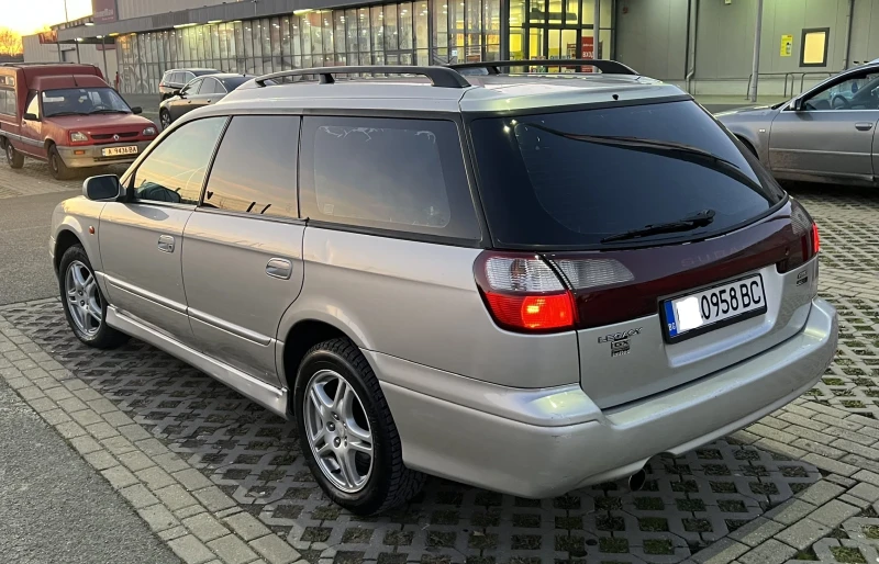 Subaru Legacy 2.0_ГАЗ/4х4_AWD Автоматик, снимка 4 - Автомобили и джипове - 48016333