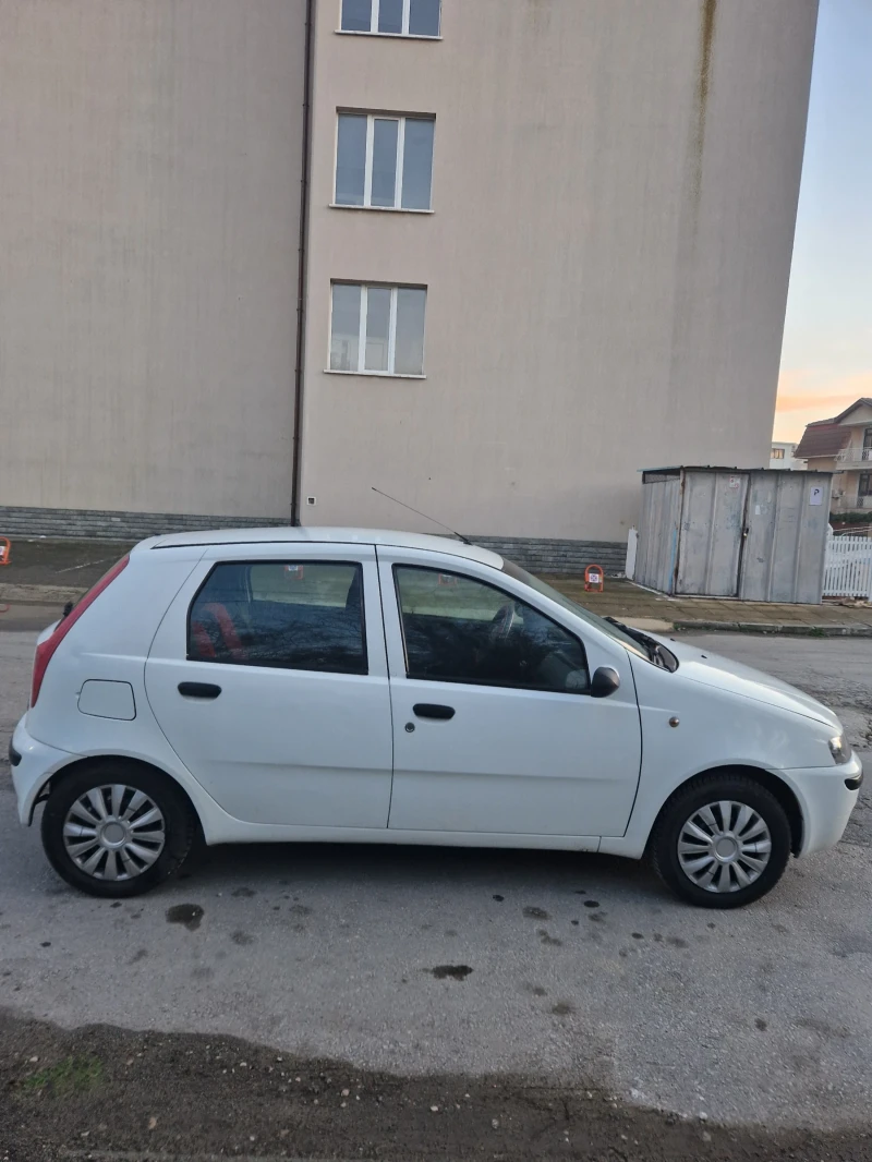 Fiat Punto 1.9 JTD, снимка 4 - Автомобили и джипове - 48868640