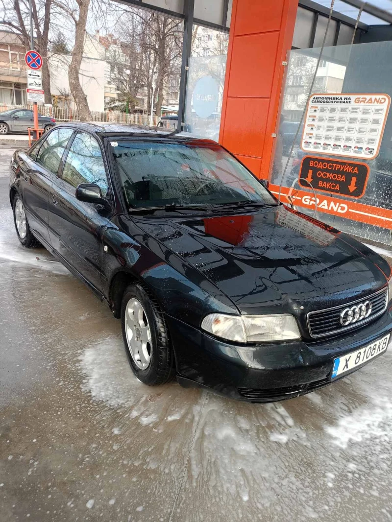 Audi A4, снимка 3 - Автомобили и джипове - 49356361