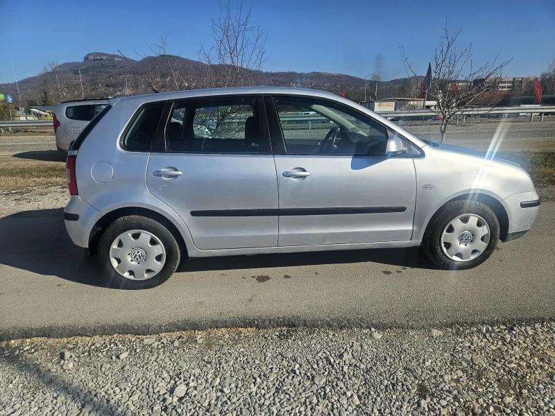 VW Polo Клитатик, снимка 9 - Автомобили и джипове - 49361688