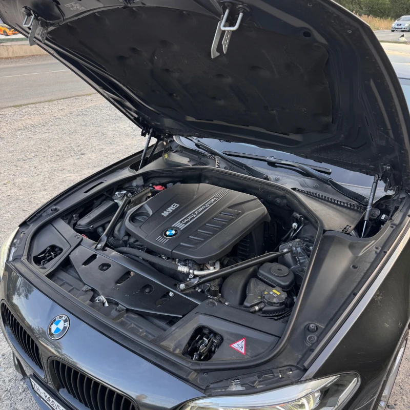 BMW 535 Facelift | M Pack | SWISS | XDrive , снимка 8 - Автомобили и джипове - 52125412