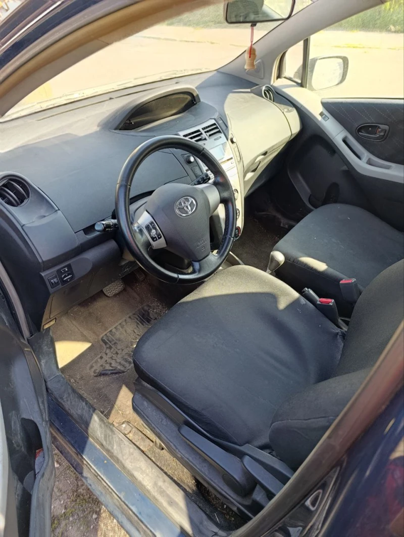 Toyota Yaris 1.4 D4D, снимка 9 - Автомобили и джипове - 52900306