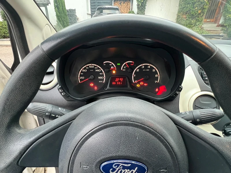 Ford Ka, снимка 12 - Автомобили и джипове - 52312273