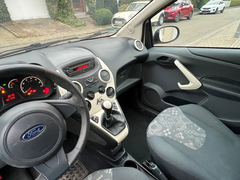 Ford Ka, снимка 7 - Автомобили и джипове - 52312273