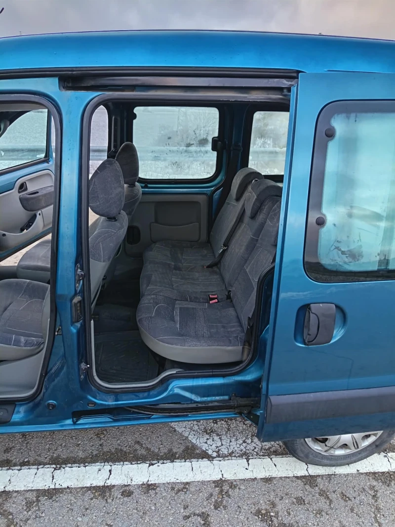 Renault Kangoo 1.5dci, снимка 10 - Автомобили и джипове - 52906487