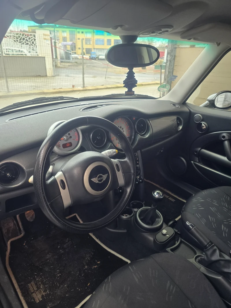 Mini One Няма, снимка 2 - Автомобили и джипове - 53458722