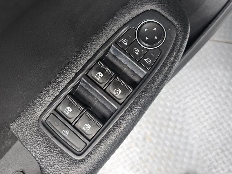 Renault Samsung SM3 1.6 Automatic, снимка 6 - Автомобили и джипове - 55927208