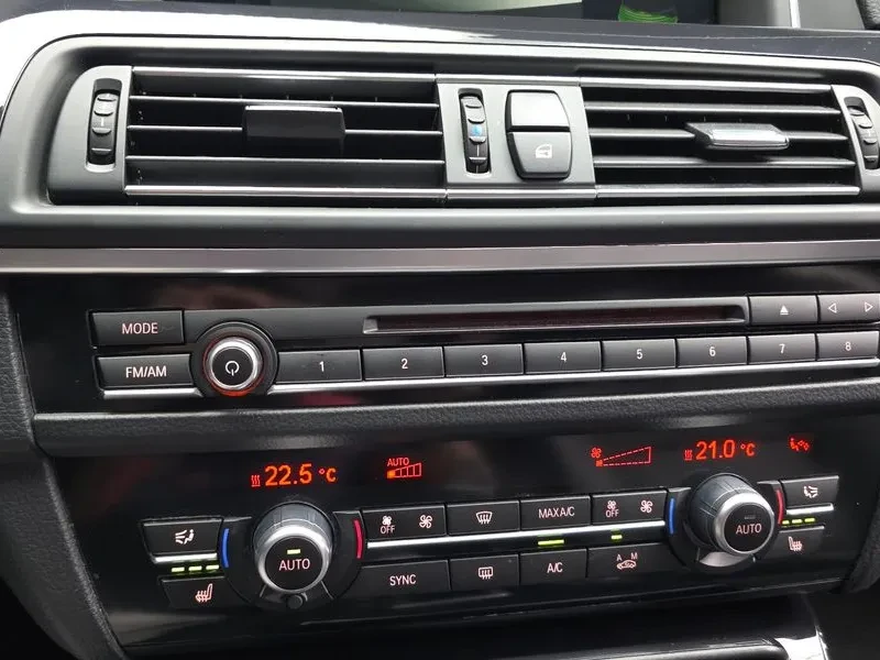 BMW 520 D xDRIVE| HEAD UP| �������| �����| ������� | Mobile.bg � ����������� 16
