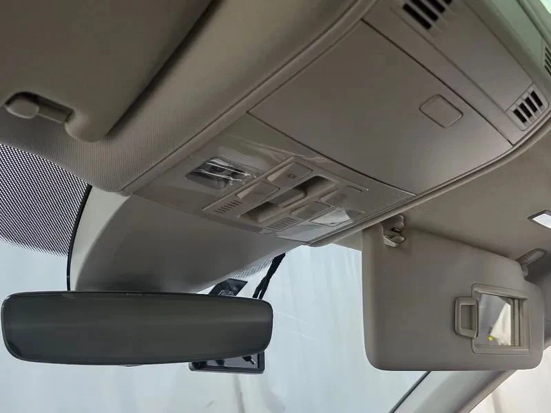 VW Passat, снимка 17 - Автомобили и джипове - 56687984
