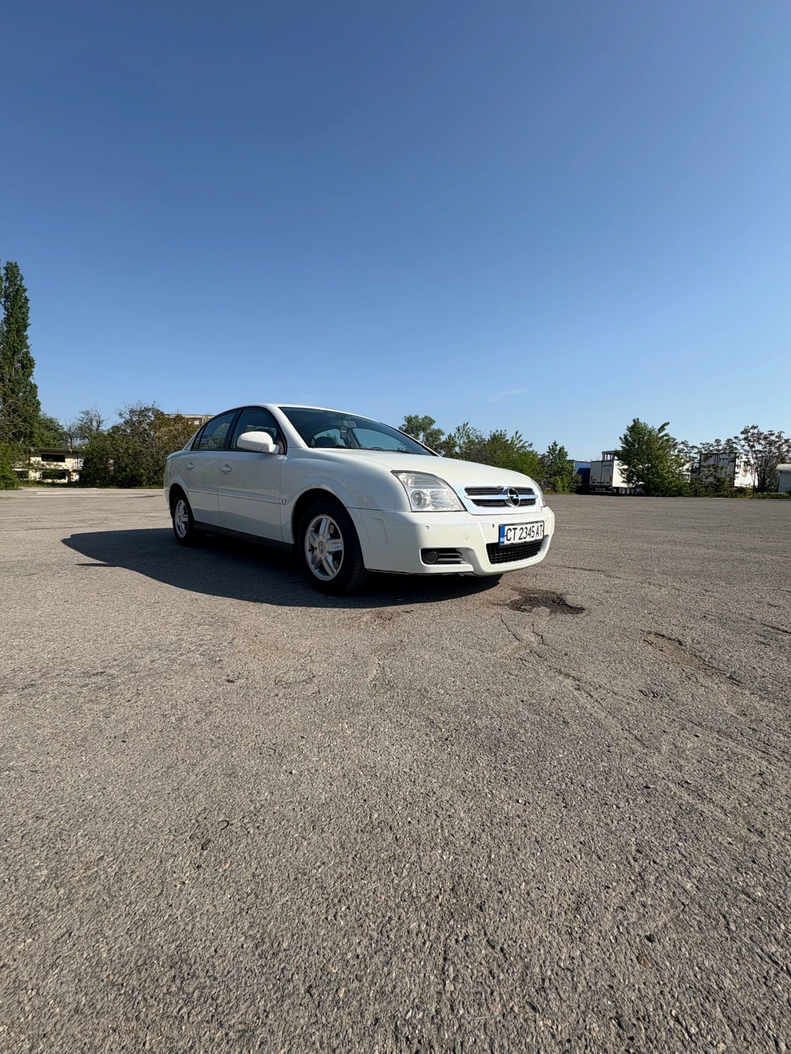 Opel Vectra 2.2 DTI - изображение 2