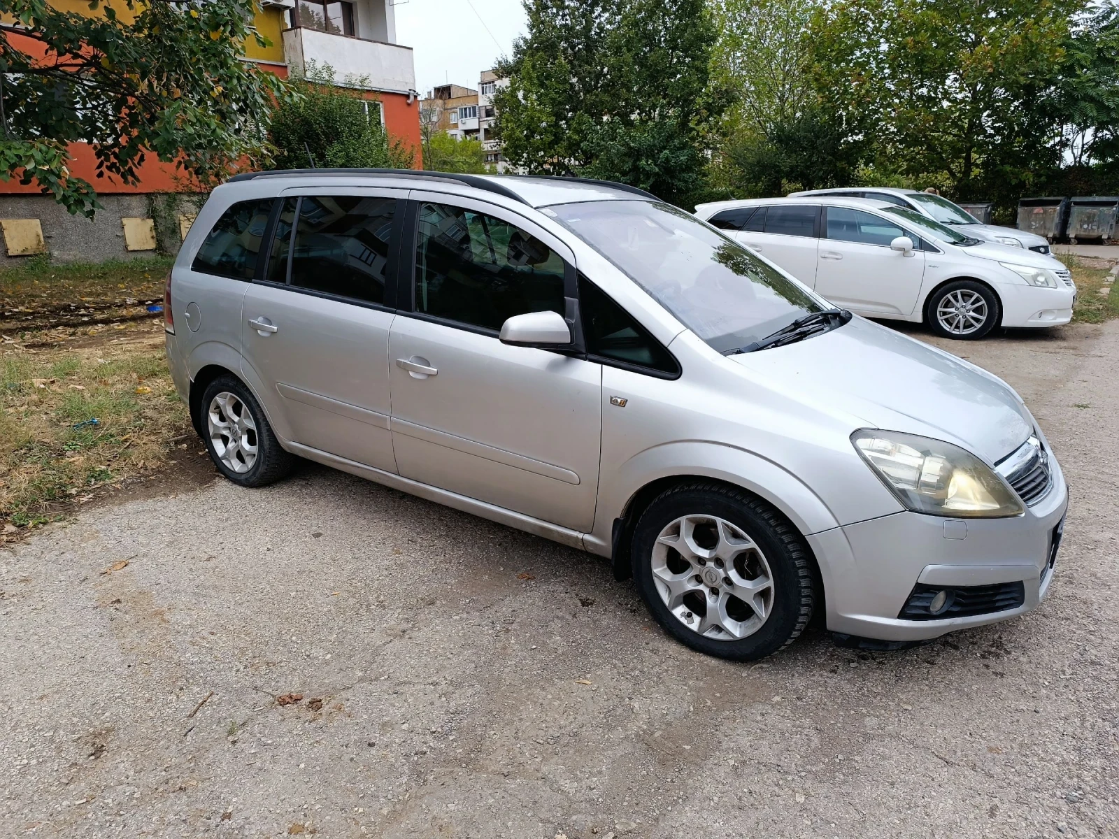 Opel Zafira  - изображение 2
