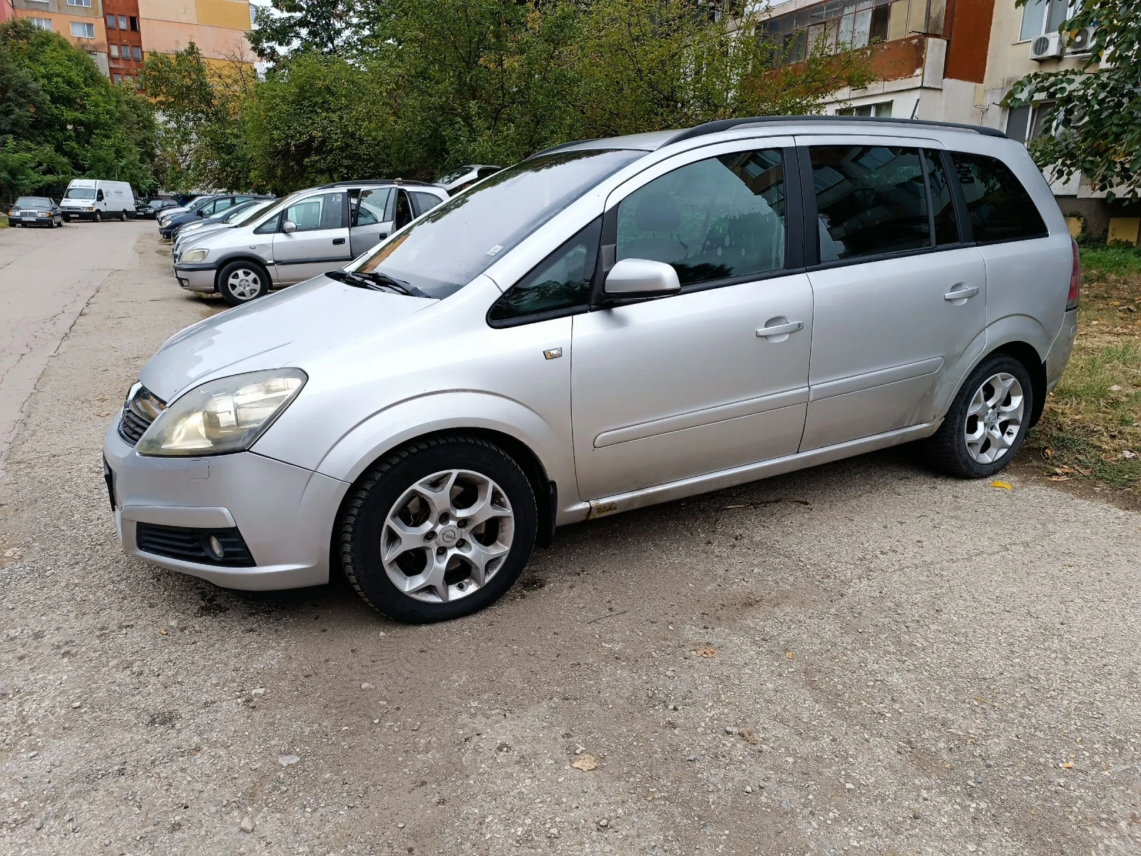 Opel Zafira  - изображение 5