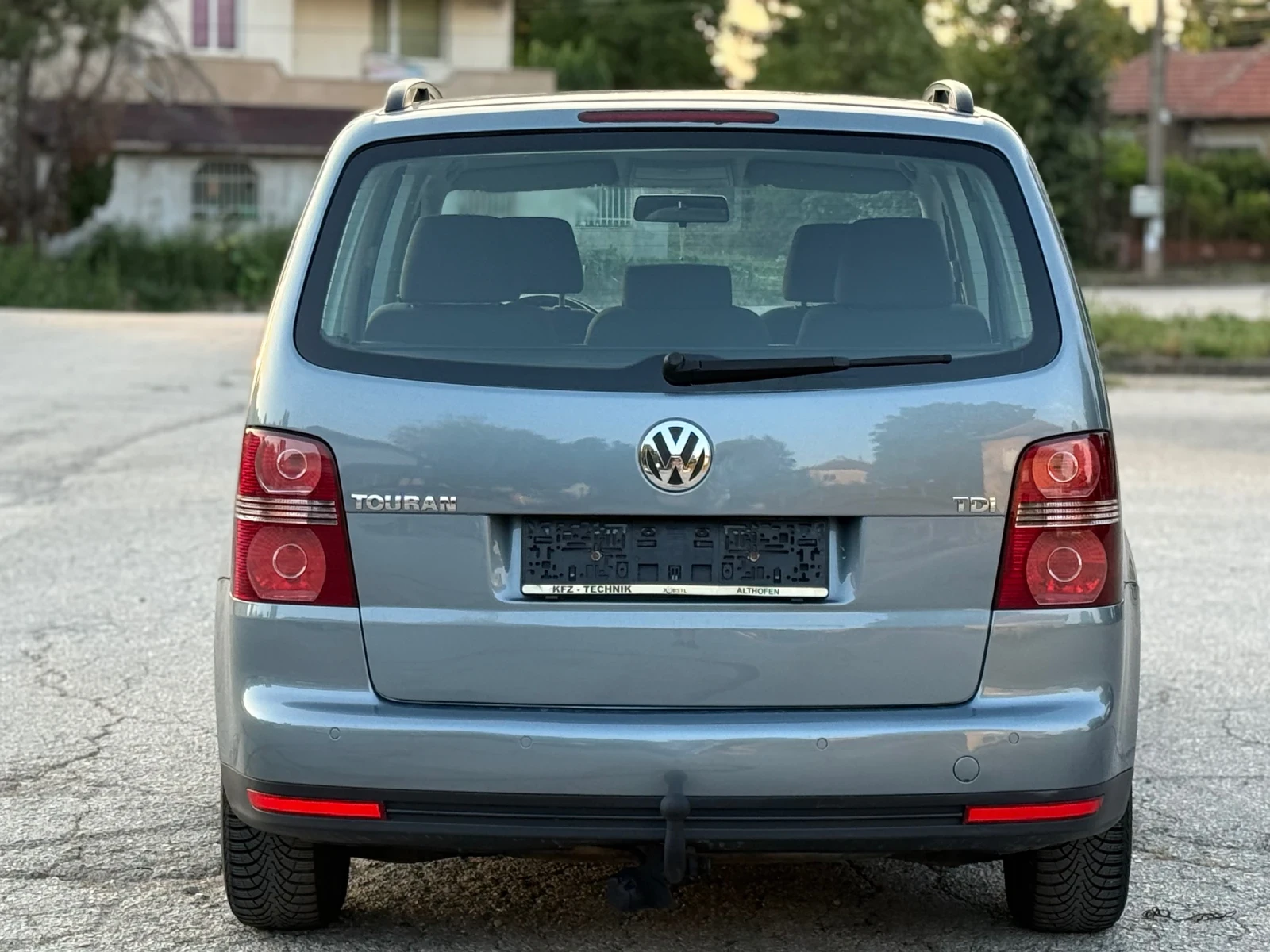 VW Touran 1.9* KLIMATRONIK* TOP - изображение 6