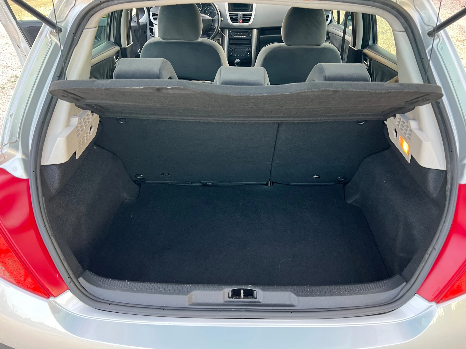 Peugeot 207 1.4i 16v-88p.s-5 vrati | Mobile.bg   13