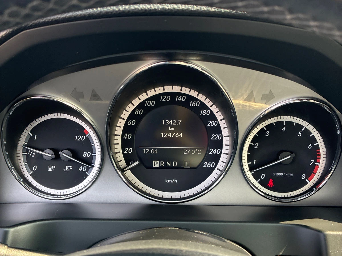 Mercedes-Benz C 300 * АВТОКРЕДИТ* * ЦЕНА ДО БЪЛГАРИЯ*  - изображение 6