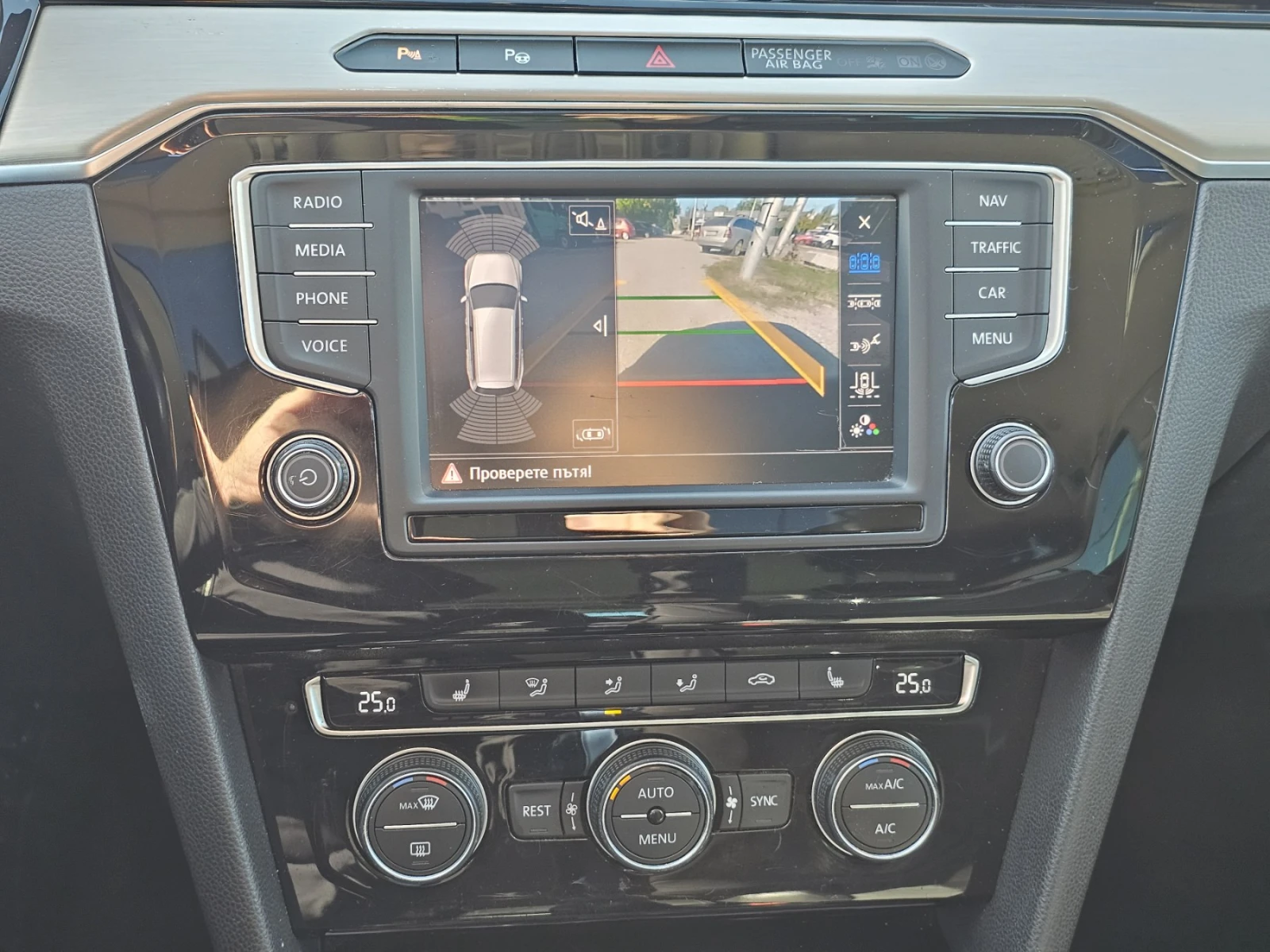 VW Passat TDI * DSG* DIGITAL* *  | Mobile.bg   12