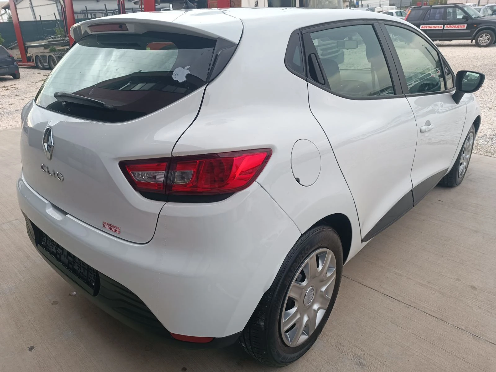 Renault Clio 1.2i ГАЗ | Mobile.bg — изображение 4